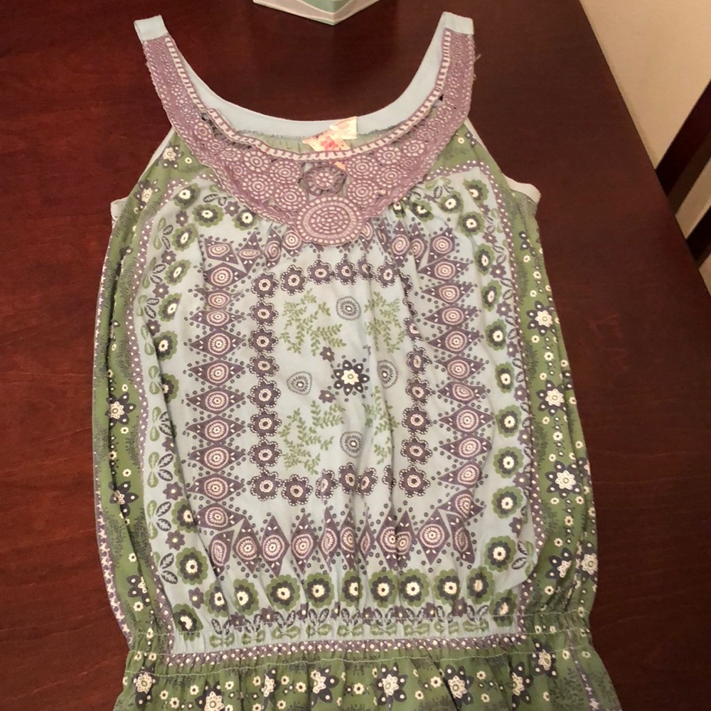 Tank top.  With elastic bottom.  Size Large